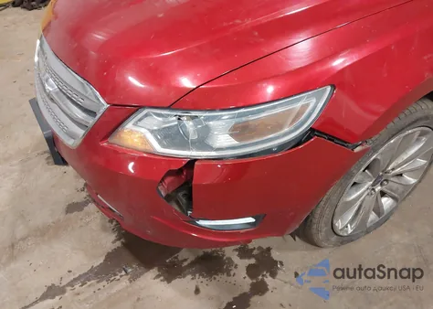 2010 Ford Taurus Limited z USA, uszkodzony, nr VIN 1FAHP2FW5AG141134